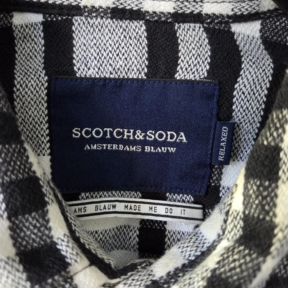 Men's Black and White Checkered Relaxed Shirt